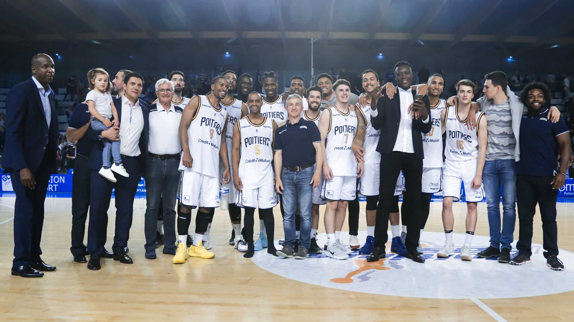 Poitiers assure son maintien !