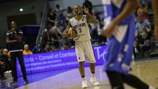 Poitiers commence très fort !