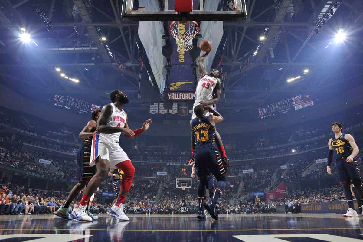 Sekou Doumbouya cartonne en NBA