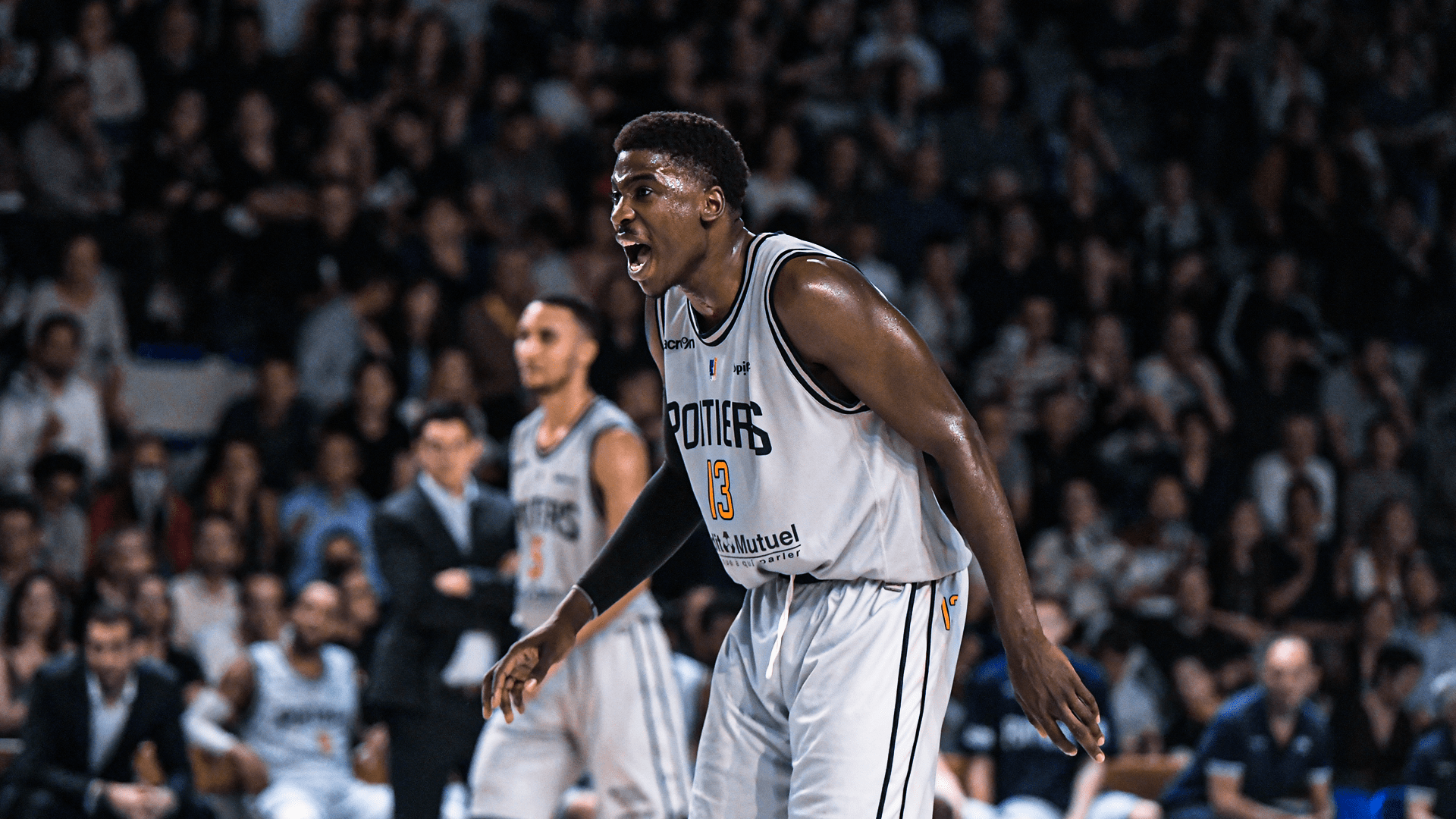 Laurence Ekperigin revient pour le combat au PB86