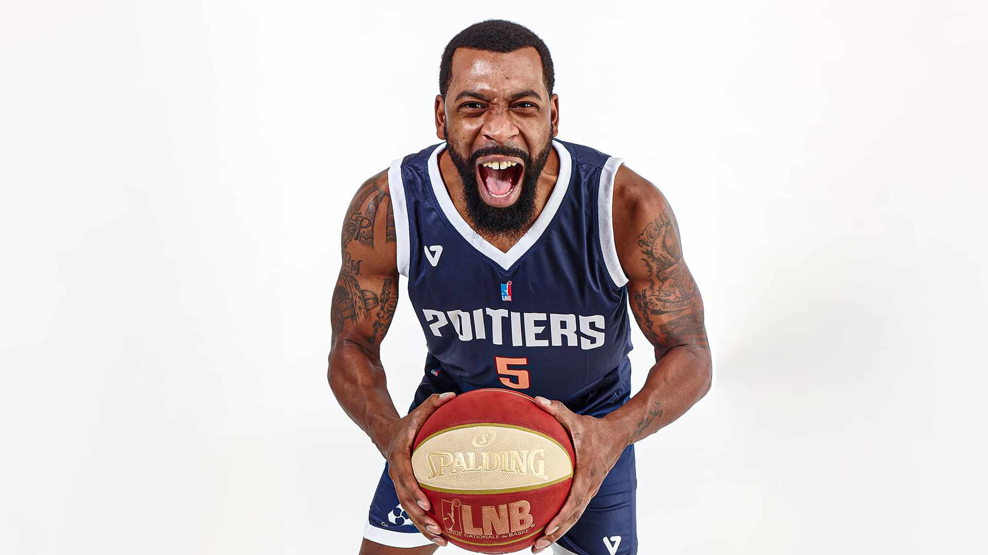 « Je me sens prêt. Cela ne va pas être simple mais nous avons une bonne équipe » Christopher McKnight