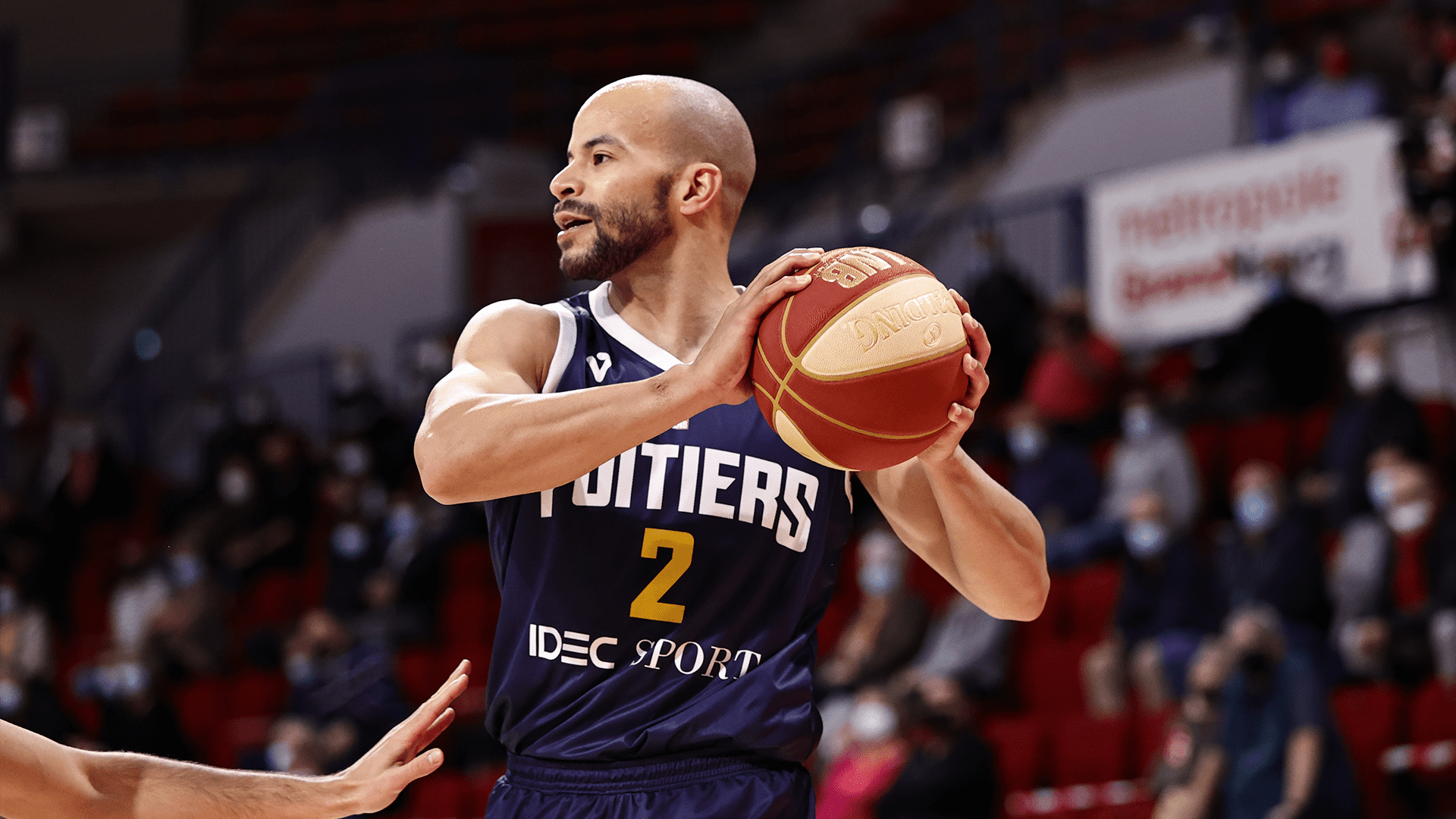 Poitiers s&rsquo;incline à Gries