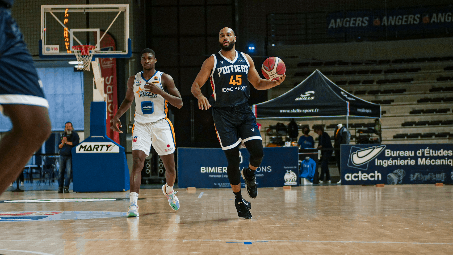 Le PB s&rsquo;en va relever un vrai défi – L&rsquo;œil de Jeffrey