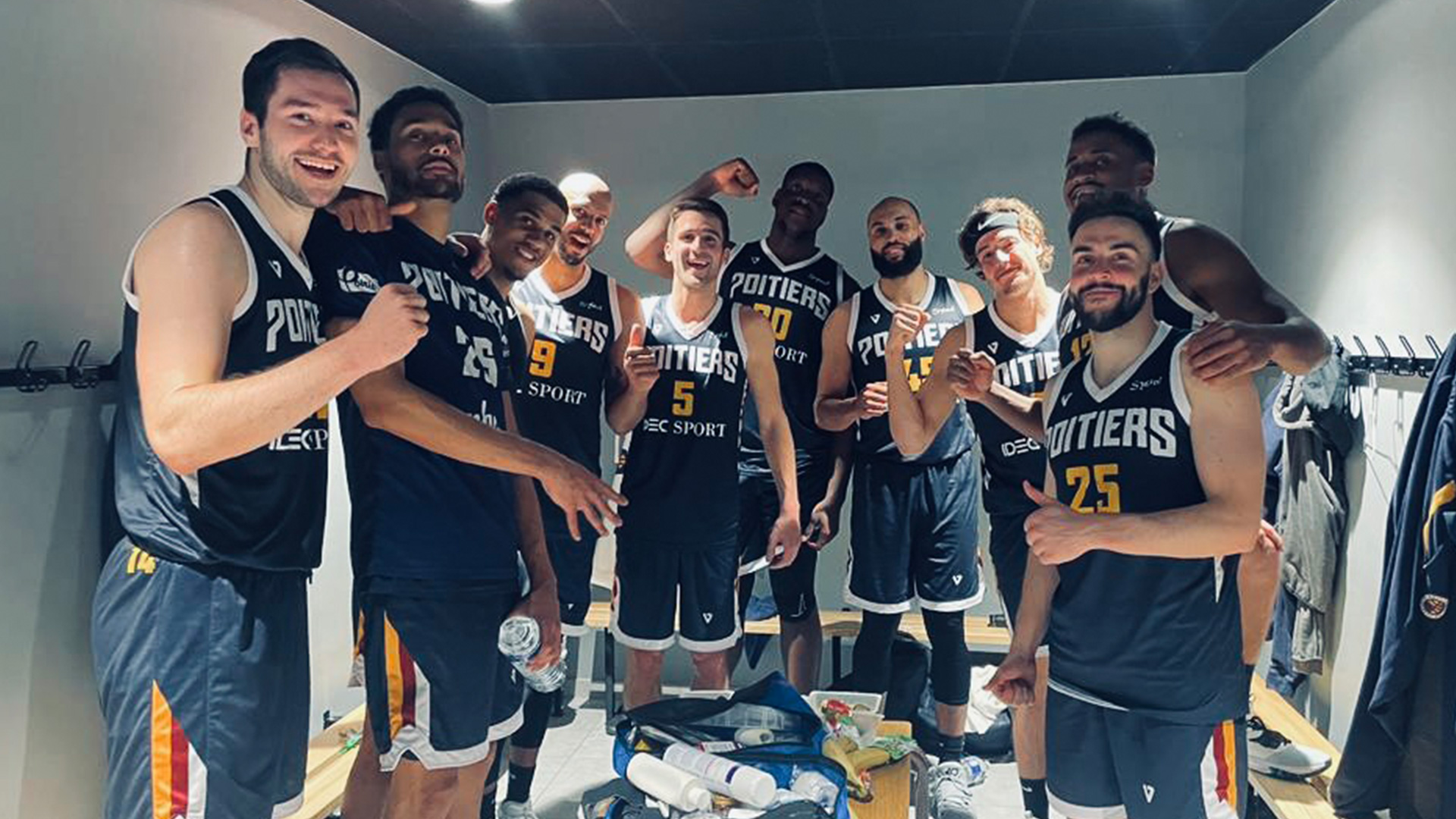 À Lyon, nouveau scénario de folie