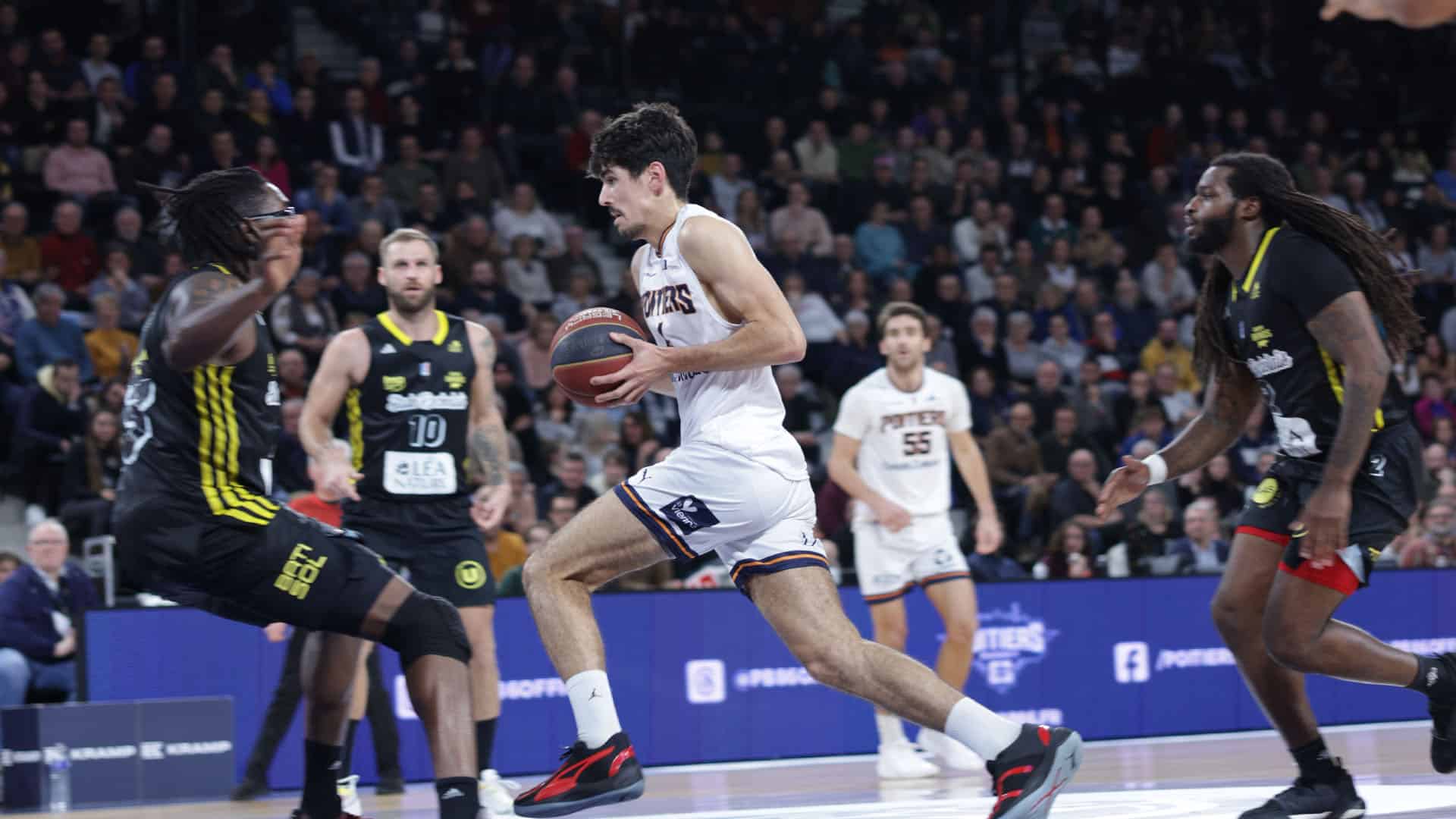 Un grand derby pour une terrible défaite