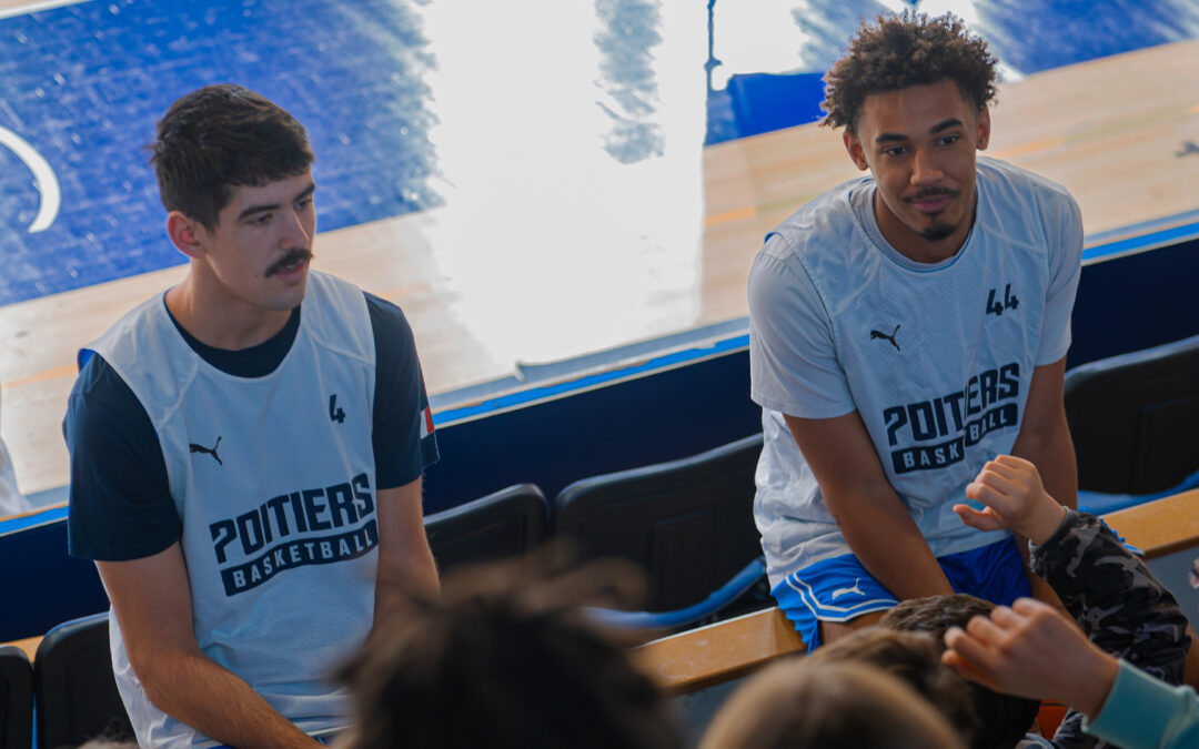 Les collégiens de Lusignan à la rencontre d&rsquo;Aurèle BRENA-CHEMILLE & Imanol PROT